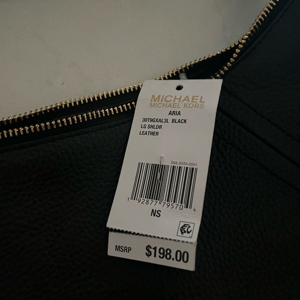 Michael kors large purse- NEW WITH TAGS